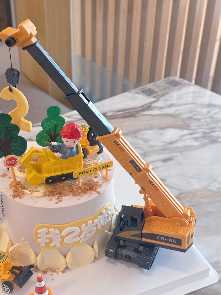工程车吊车生日蛋糕