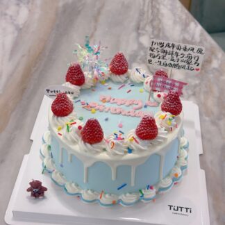 蓝莓花语生日蛋糕