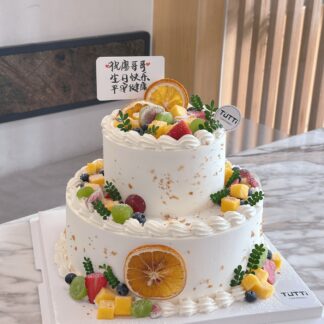 多水果奶油蛋糕