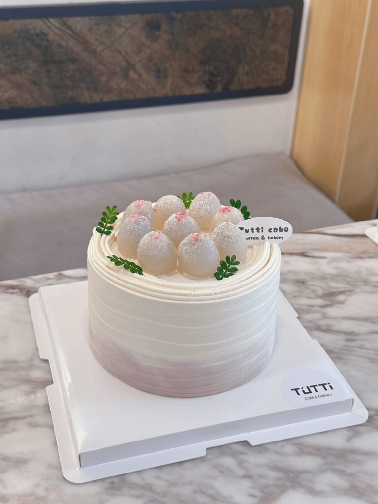 荔枝奶油蛋糕