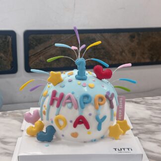 彩虹字母生日蛋糕