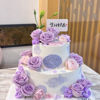 紫色花园双层生日蛋糕