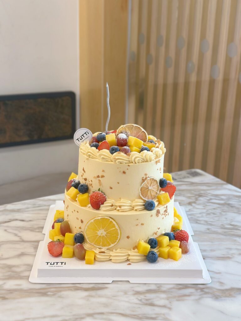 双层生日蛋糕 15