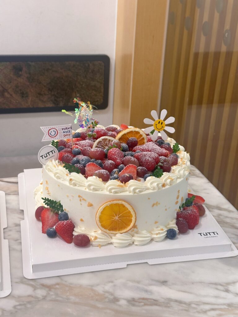 莓果橙片水果蛋糕